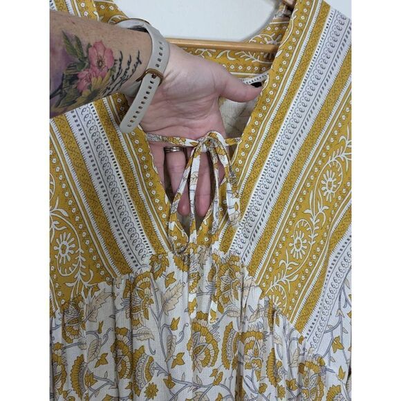 Rachel Zoe Boho Yellow Ivory and Blue Paisley Flowy Top - Size M - Picture 5 of 9